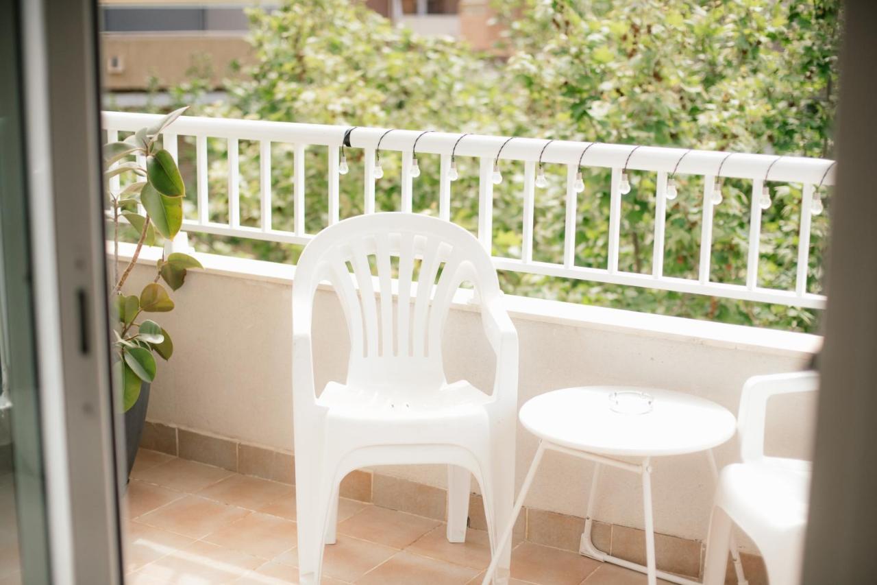 Dalex Apartment Салоу Екстериор снимка